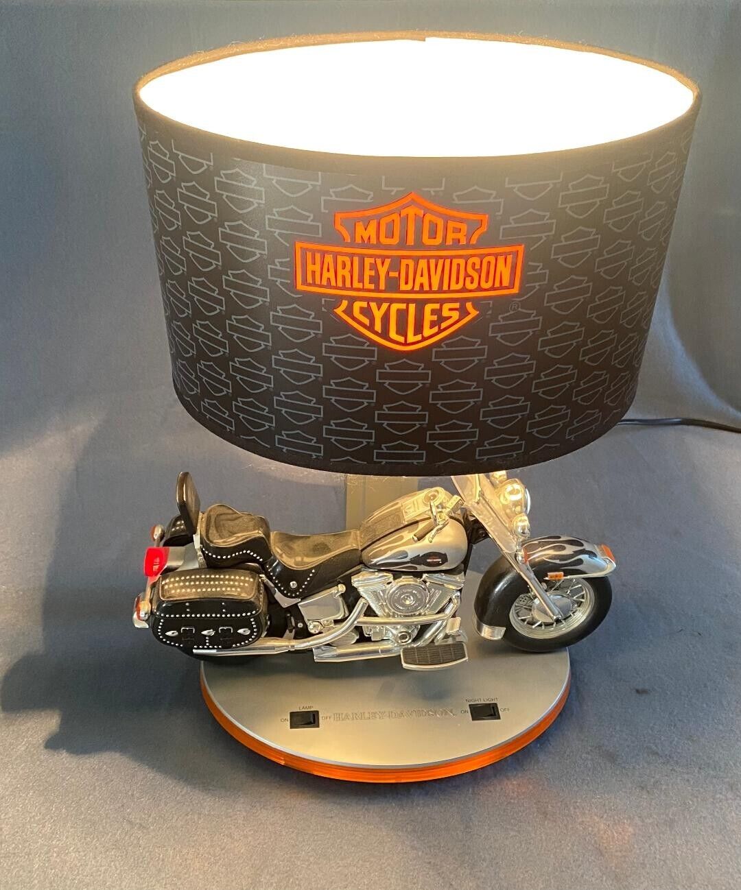 2004 Harley-Davidson Heritage Softail Table Lamp Night Light With Sound Works