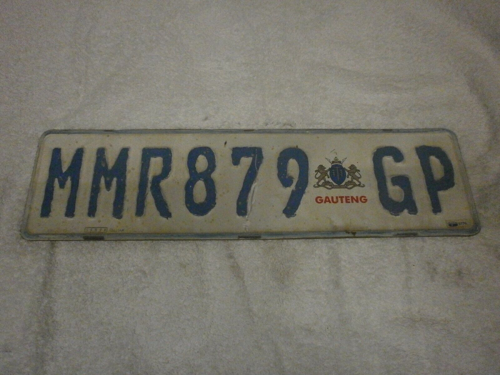 SOUTH AFRICA GAUTENG PROVINCE WITH AREA EMBLEM # MMR 879 GP RARE LICENSE PLATE