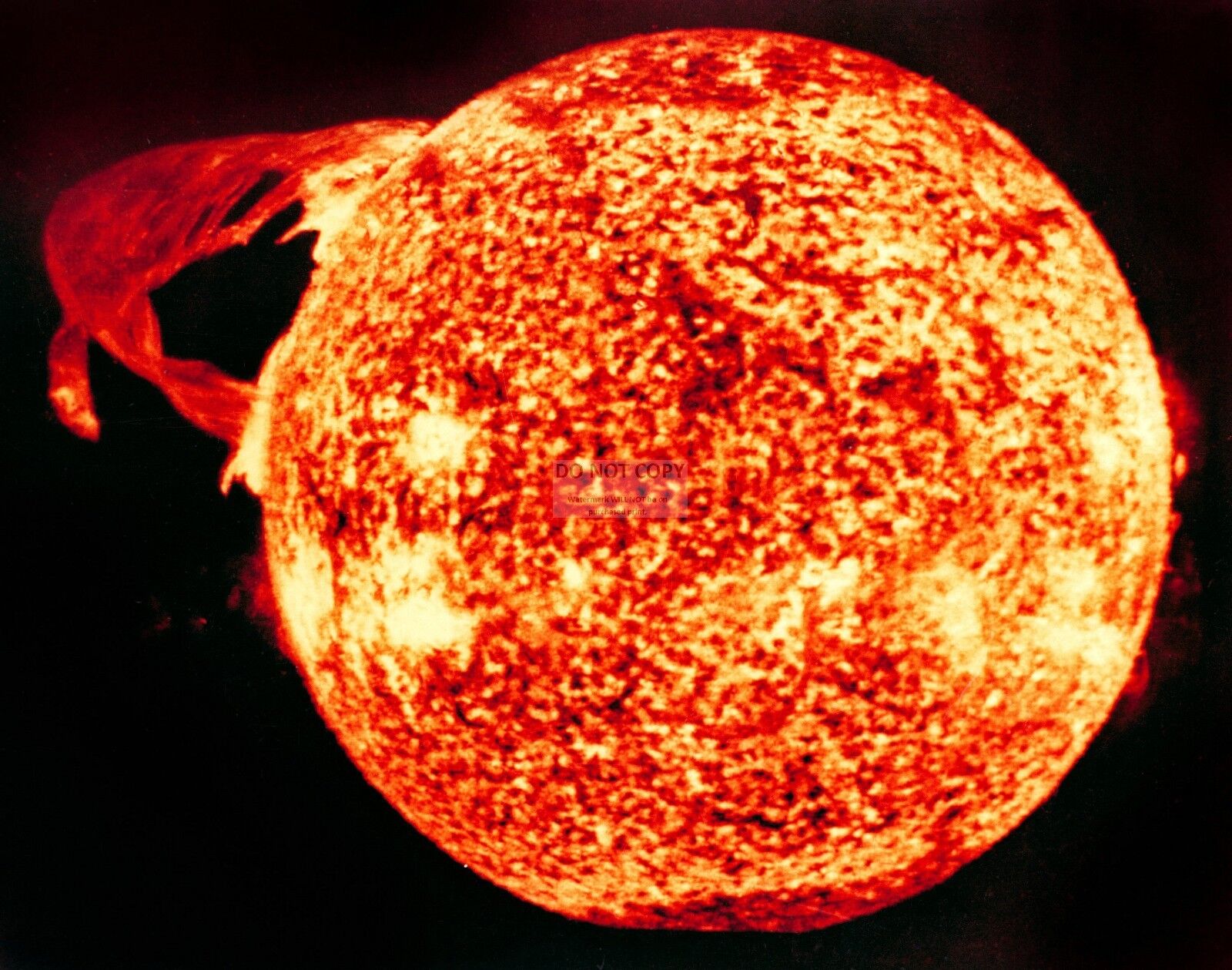 SOLAR FLARE AS SEEN FROM SKYLAB ORBITING SPACE STATION  8X10 NASA PHOTO (AA-094)