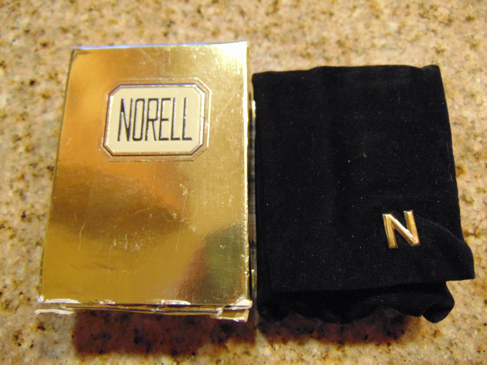 VINTAGE NORELL LIPSTICK ,PERFUME AND MIRROR SET 