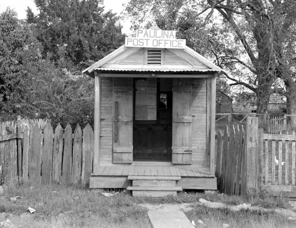 1938 Post Office, Paulina, Louisiana Old Photo 8.5