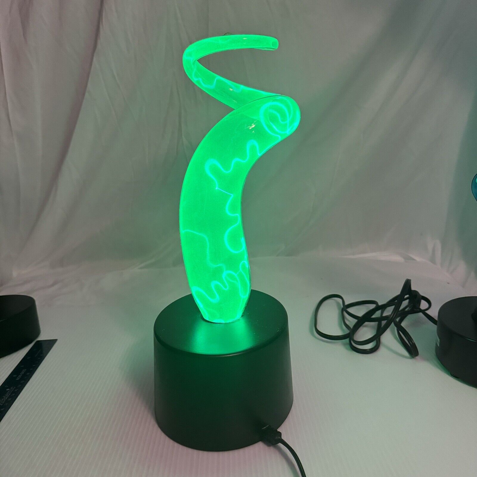 Lumisource Electra Plasma Art Lamp Green Glass Twisted Swirl Light - 16\