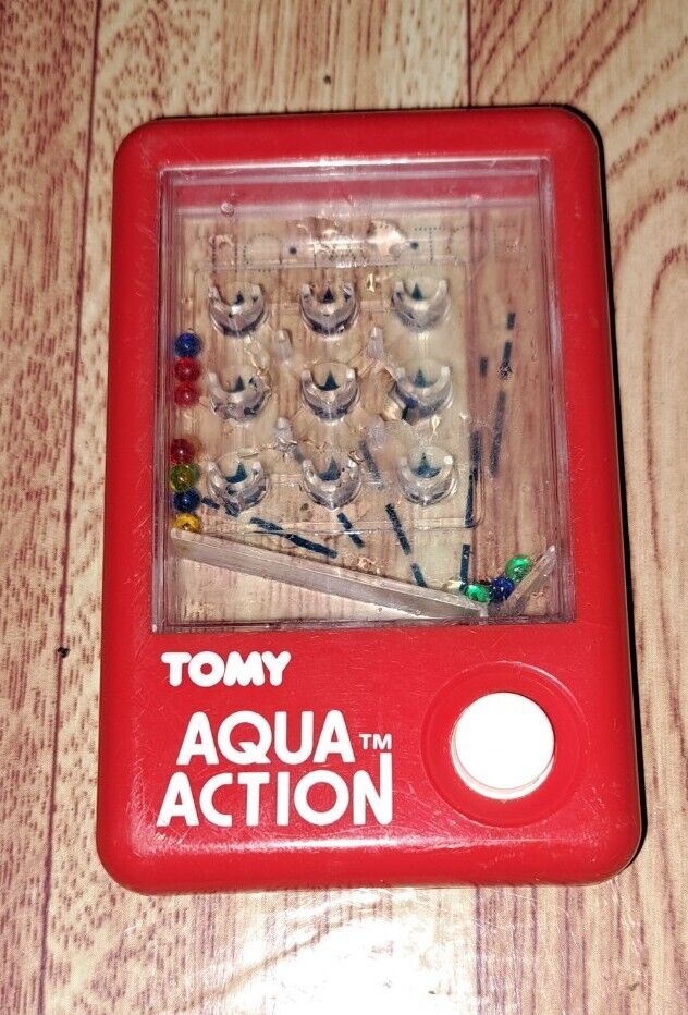 Vintage Tomy Aqua Action Handheld Water Tic Tac Toe Toy