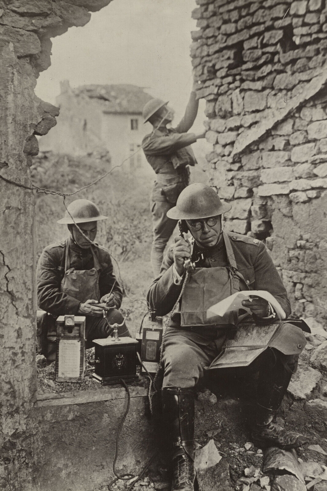Old 4X6 Photo, World War I  Soldiers manning a portable trench phone 5111975