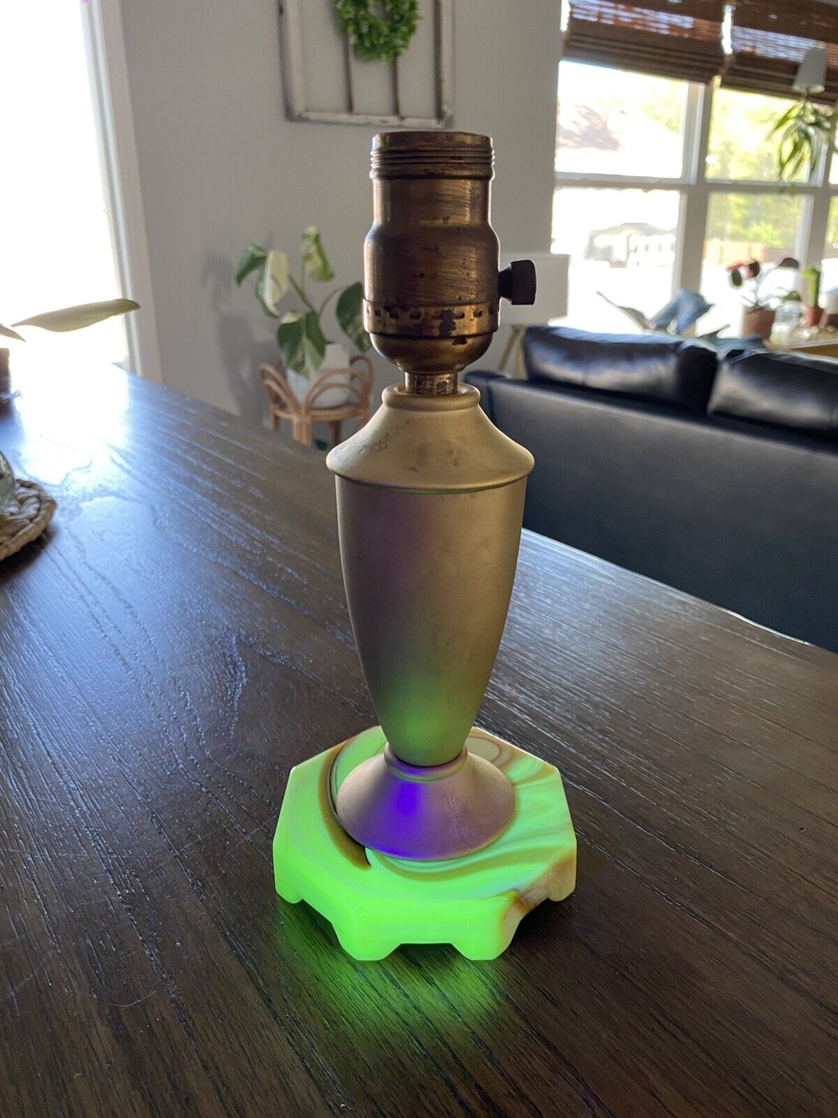 Houzex Uranium Glass Boudoir Petite Lamp