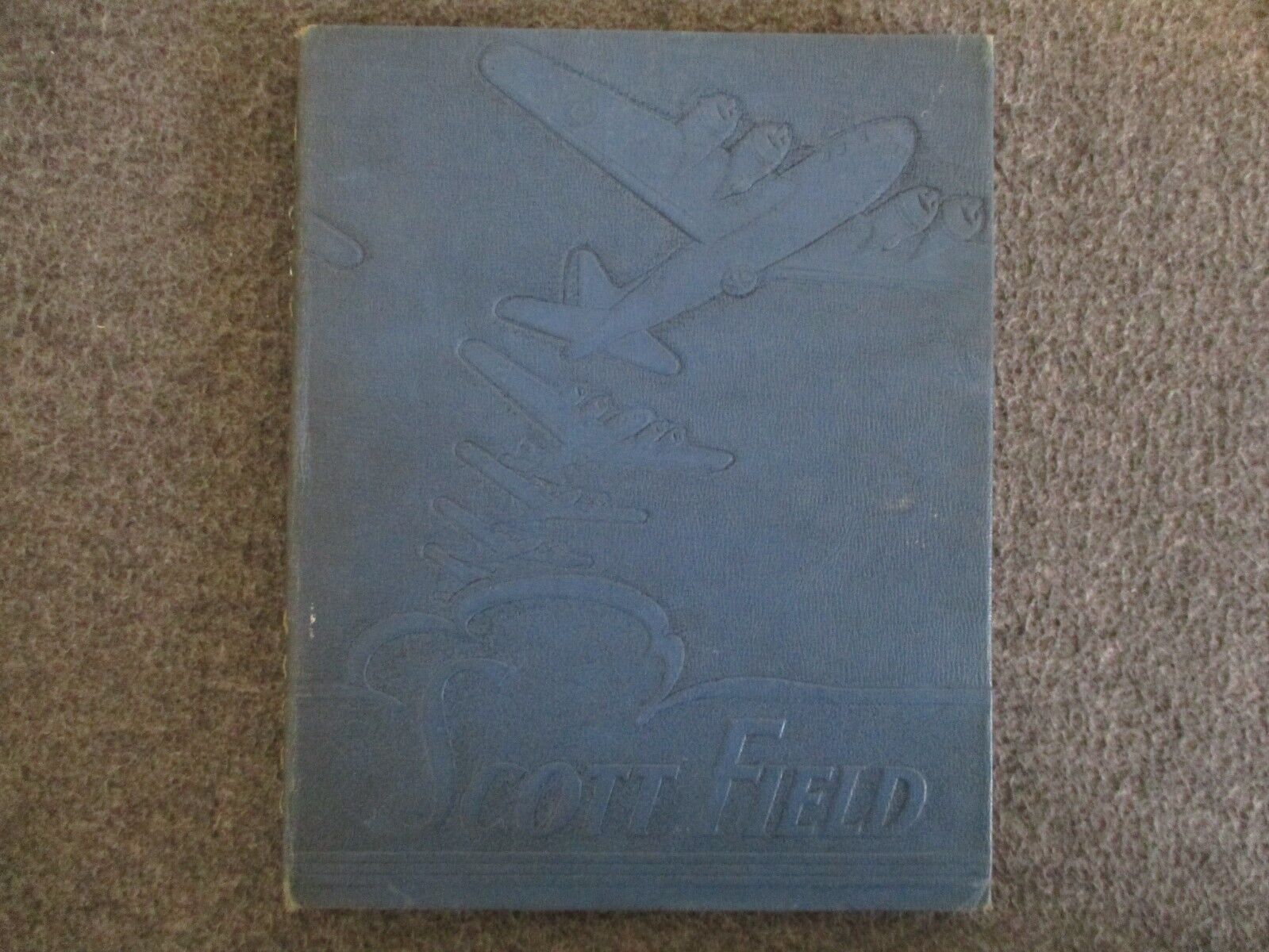 1941-42 SCOTT FIELD ARMY AIR FORCES TECHNICAL TRAINING COMMAND PICTORIAL REVIEW
