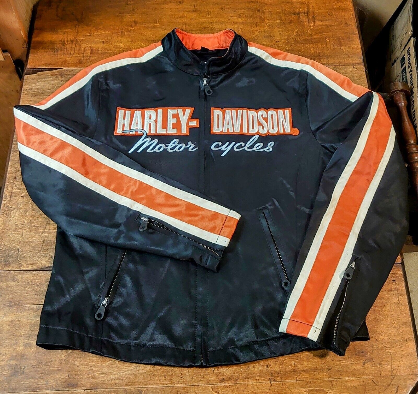 Women's 2007 Harley Davidson #98147-03VW Nylon Cafe Racer Jacket/Medium
