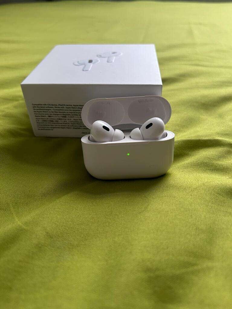 Original AirPods Pro 1st Generation with MagSafe Wireless Charging Case