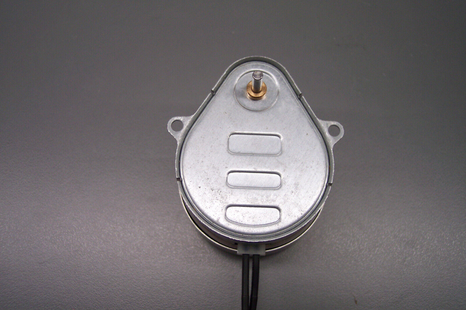 NEW SYNCHRON K12RC  A12RC 110v 1RPM 60hz ELECTRIC CLOCK MOTOR -- repair part