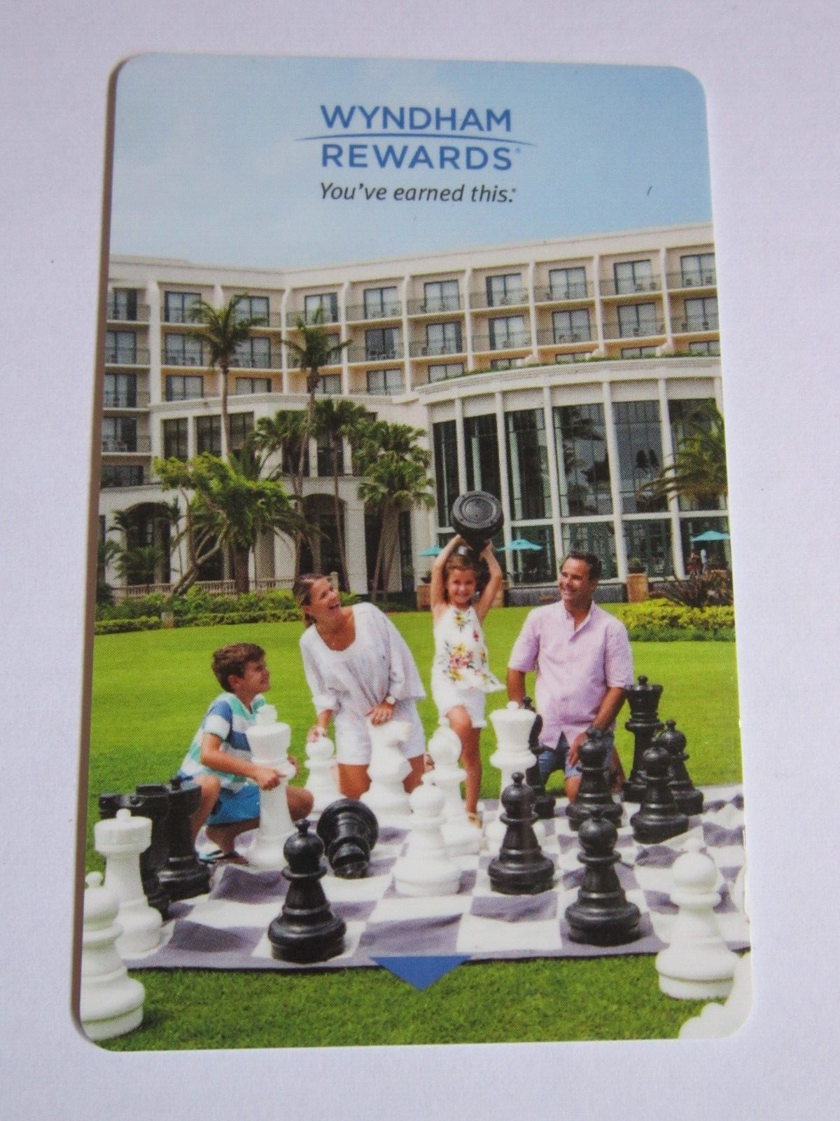 Wyndham Rewards Hotel Key Card   Family Playing Yard Chess Collectible