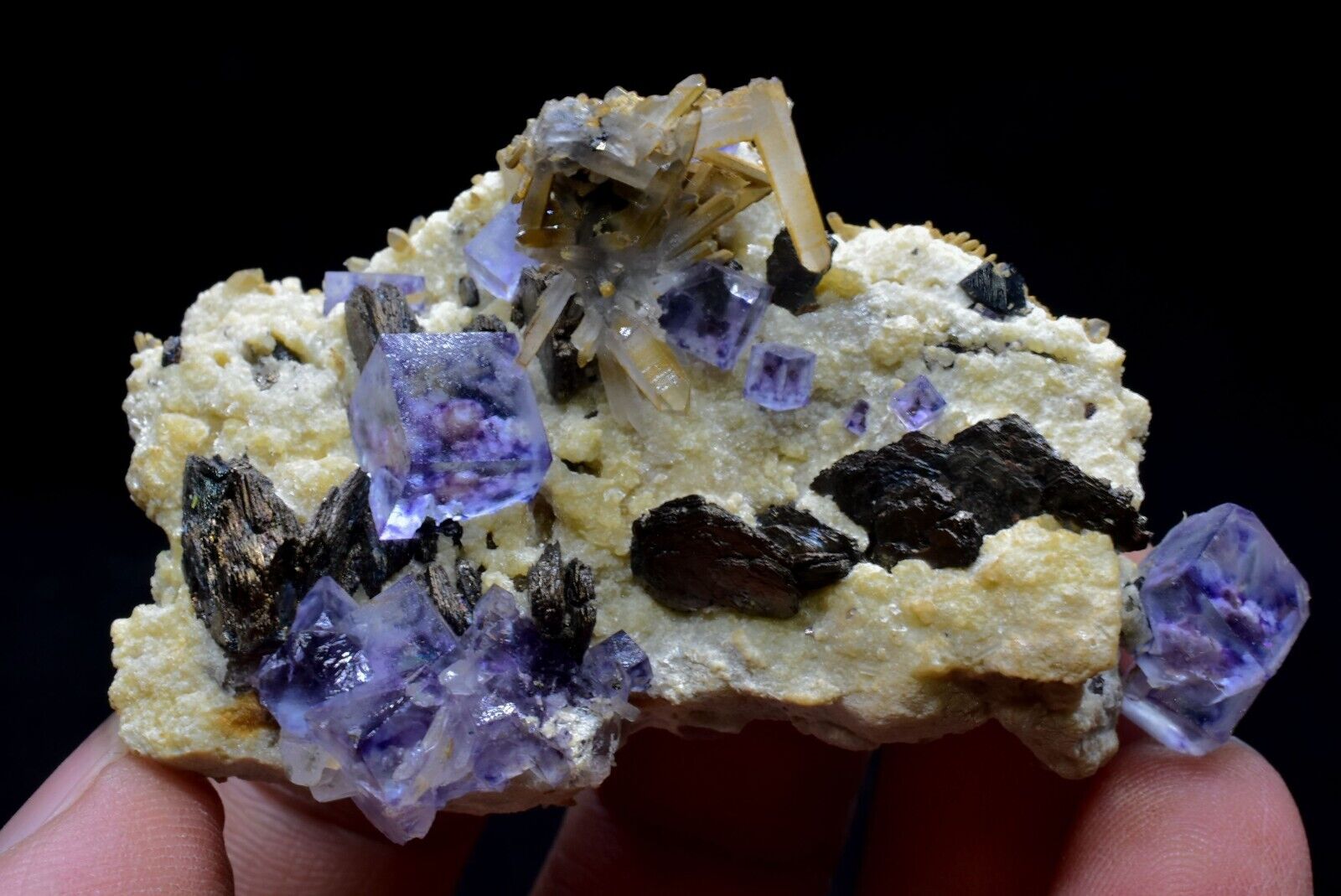 42g Natural Green Purple Fluorite Pyrrhotite Crystal Cube Rare Mineral Specimens