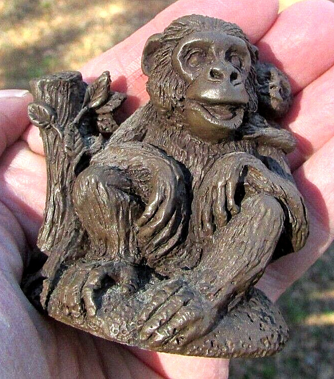 1980 Vintage Chimpanzee Figurine Chimp Monkey Mother Child Signed JW CW Detailed