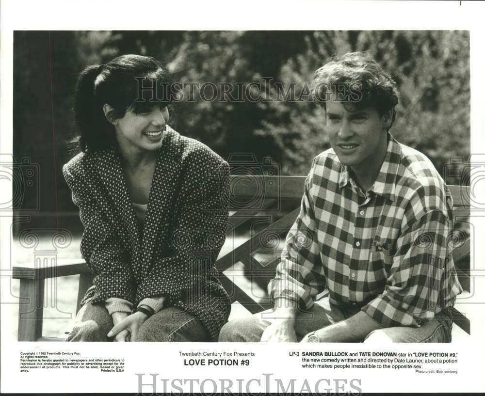 1992 Press Photo Sandra Bullock and Tate Donovan Star in \