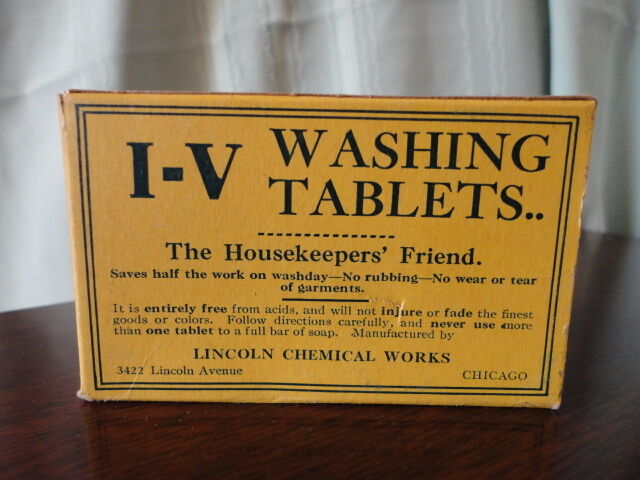 IV Washing Tablets Housekeepers Friend Advertising Box Lincoln Chemical Chicago
