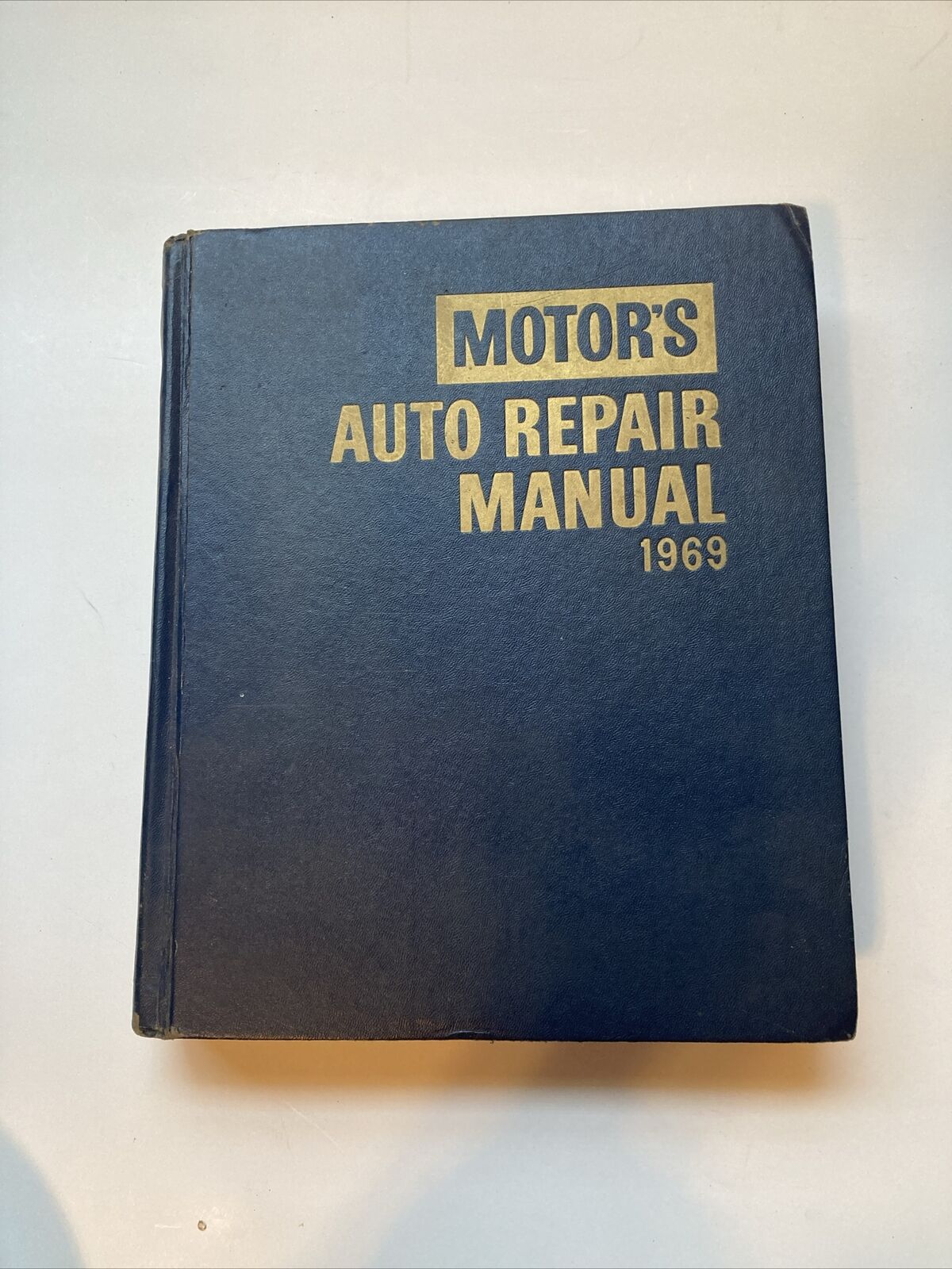 Vintage 1969 Motor's Auto Repair Manual, Illustrated, Hardcover