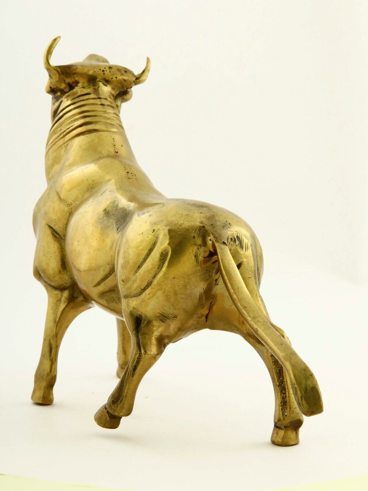 Vintage Statues Solid Brass Bull Figure Heavy Large Cattle Decoration from 1965