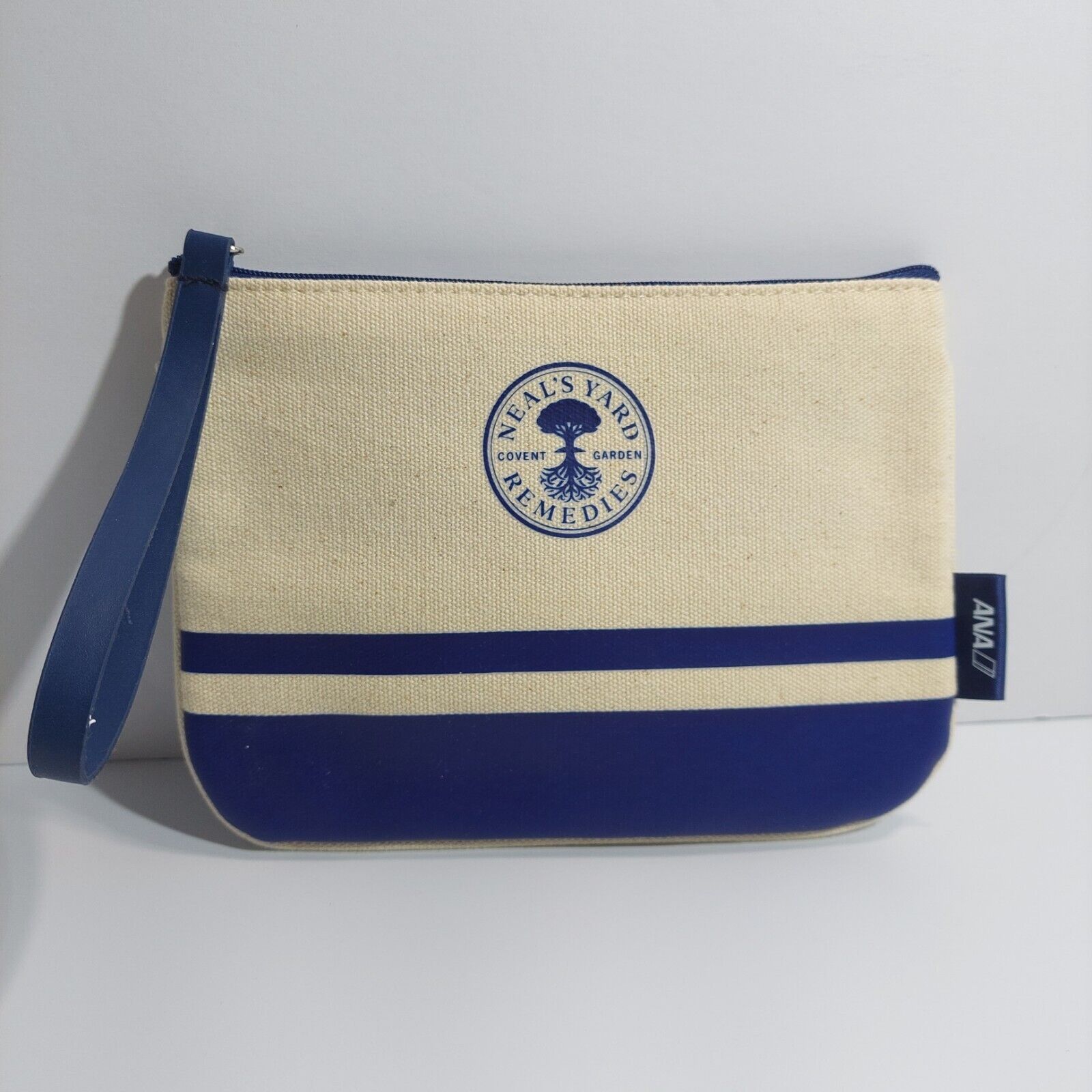 ANA Neal\'s Yard Remedies Business Amenity Bag Pouch All Nippon Airways Japan