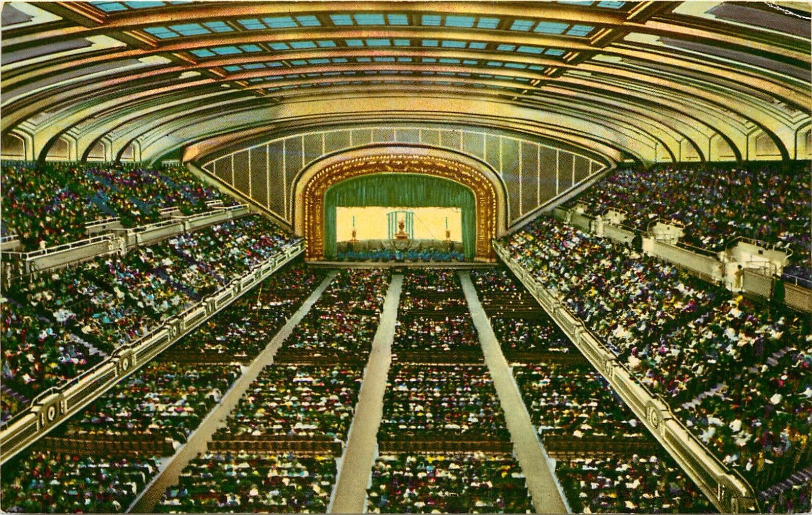 Cleveland Public Auditorium - Ohio - Vintage Post Card