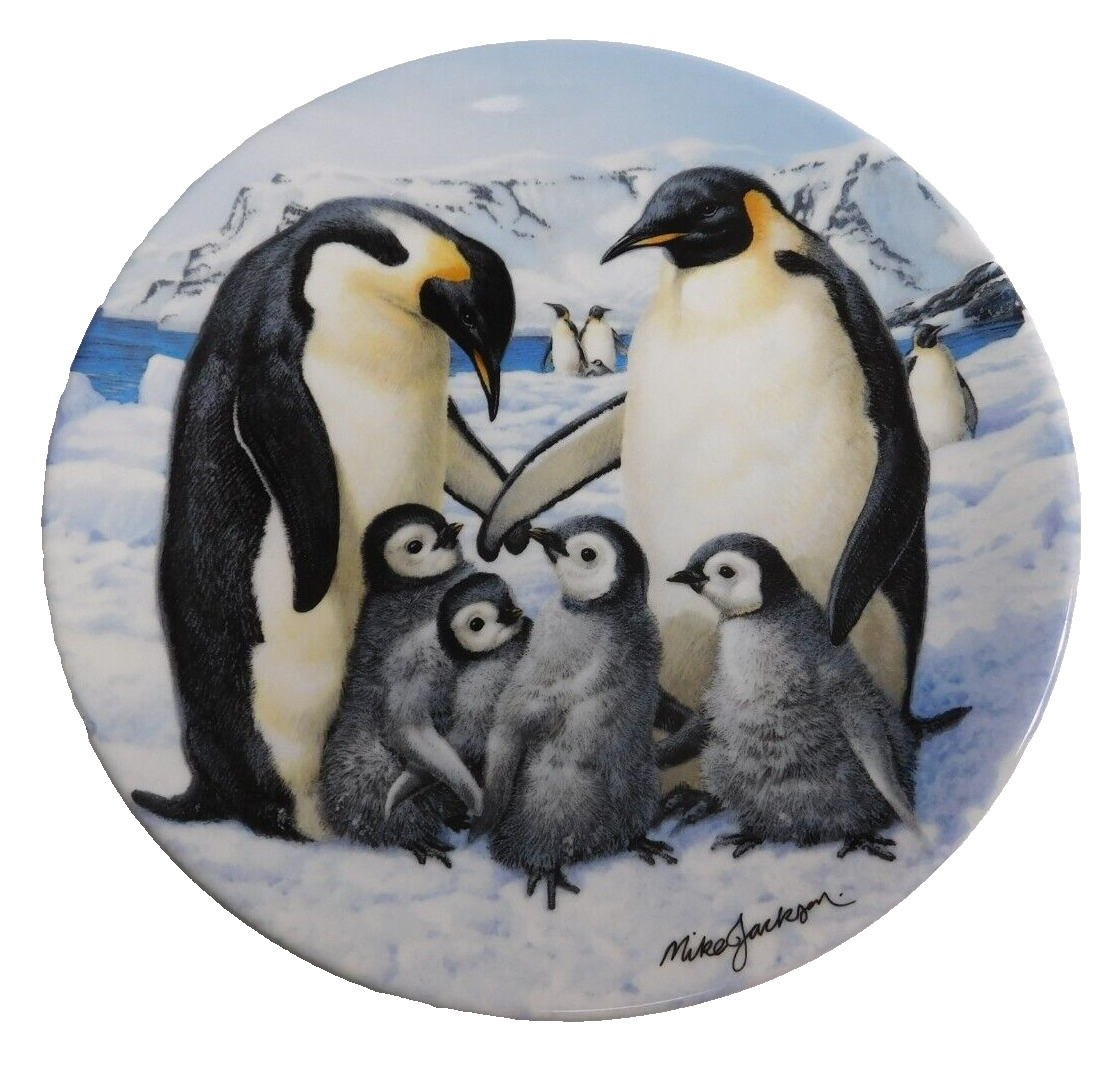 Royal Grafton The Emperor Penguins Plate A7436 Beauty of Polar Wildlife Series