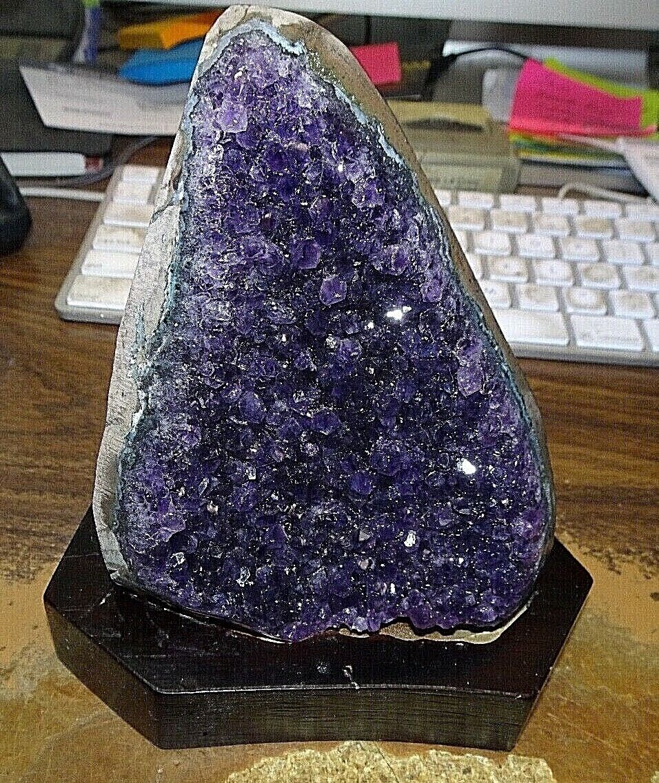 LARGE  AMETHYST CRYSTAL CLUSTER  CATHEDRAL GEODE FROM URUGUAY POLISHED