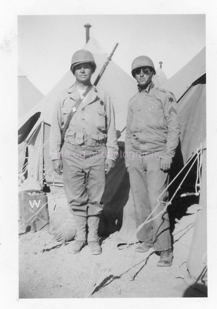 Small FOUND MILITARY PHOTO bw  MID CENTURY SOLDIERS 212 LA 86 J