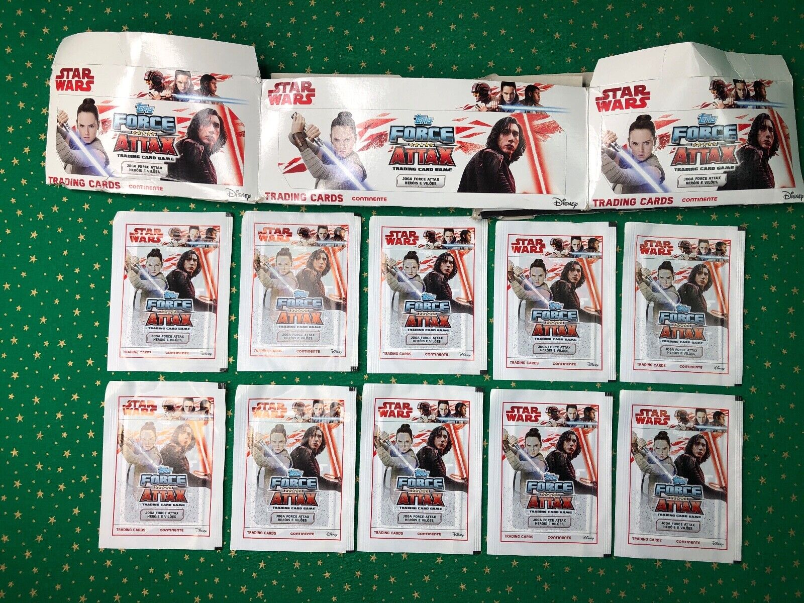 25 Packs of Force ATTAX Star Wars 2010 Topps Rare Portuguese Collector Cards