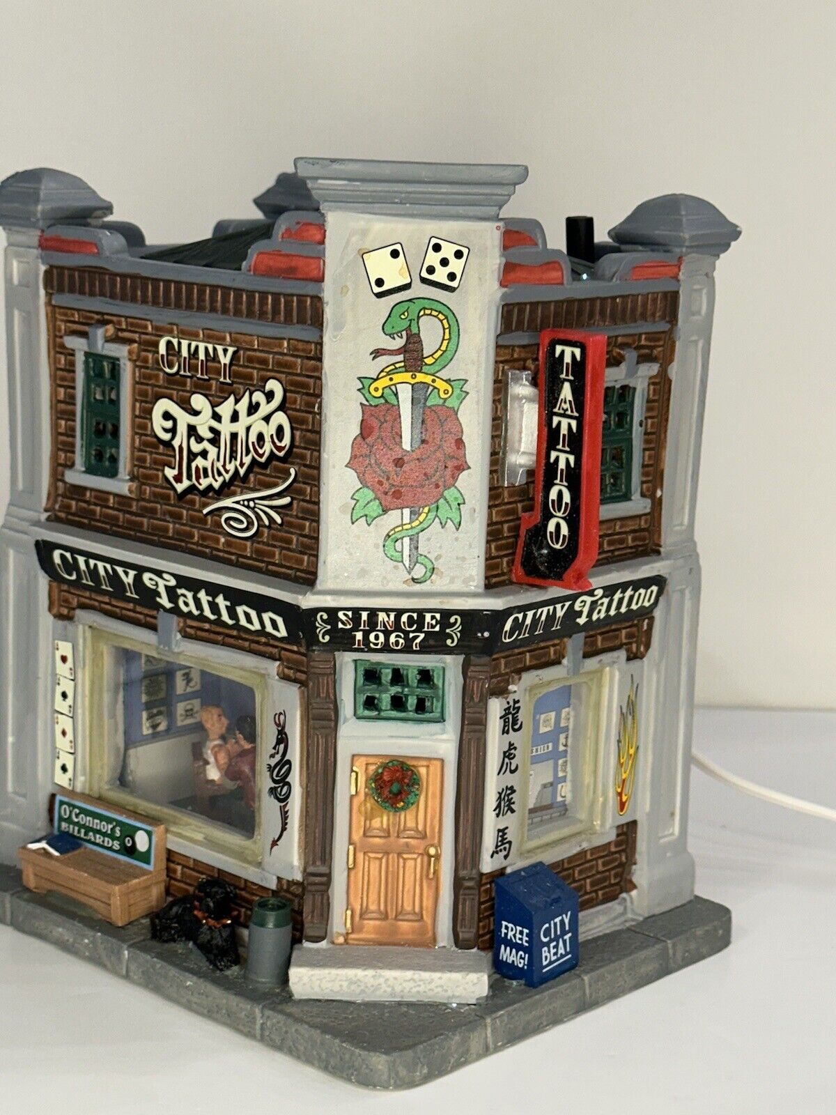 RARE Lemax City Tattoo Lighted Christmas Village House + Figures Coventry Cove