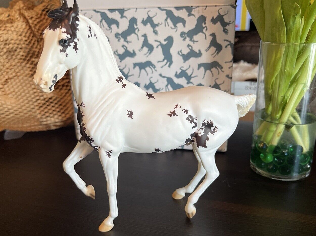 Breyer MUMBAI Exotic Destinations Horse Collector Club Limited 600 In Hand