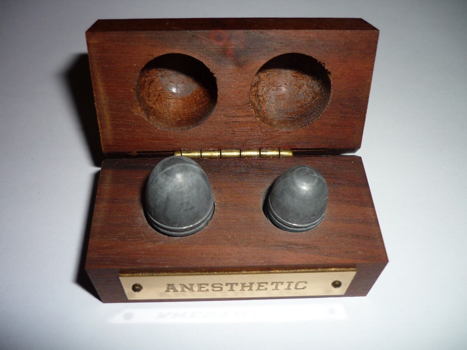 vintage wooden box anesthetic two bullets joke Medical Gag Bitin\' Bullets