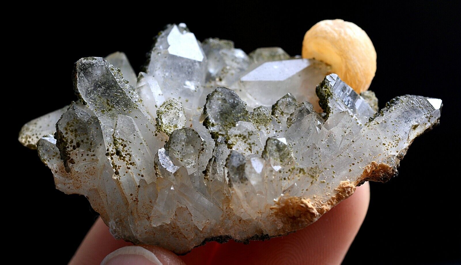22g Natural Beautiful Complete QUARTZ Crystal & Calcite Mineral Specimen/China