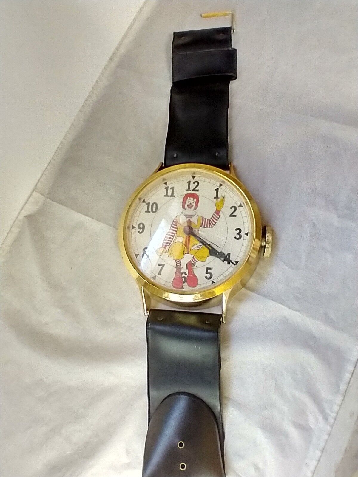 Vintage Large Electric 1970\'s Ronald McDonald Wristwatch Wall Clock working