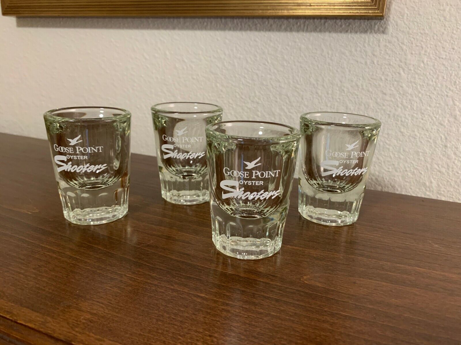 SET OF 4 GOOSE POINT SHOT GLASSES CLEAR HEAVY GLASS