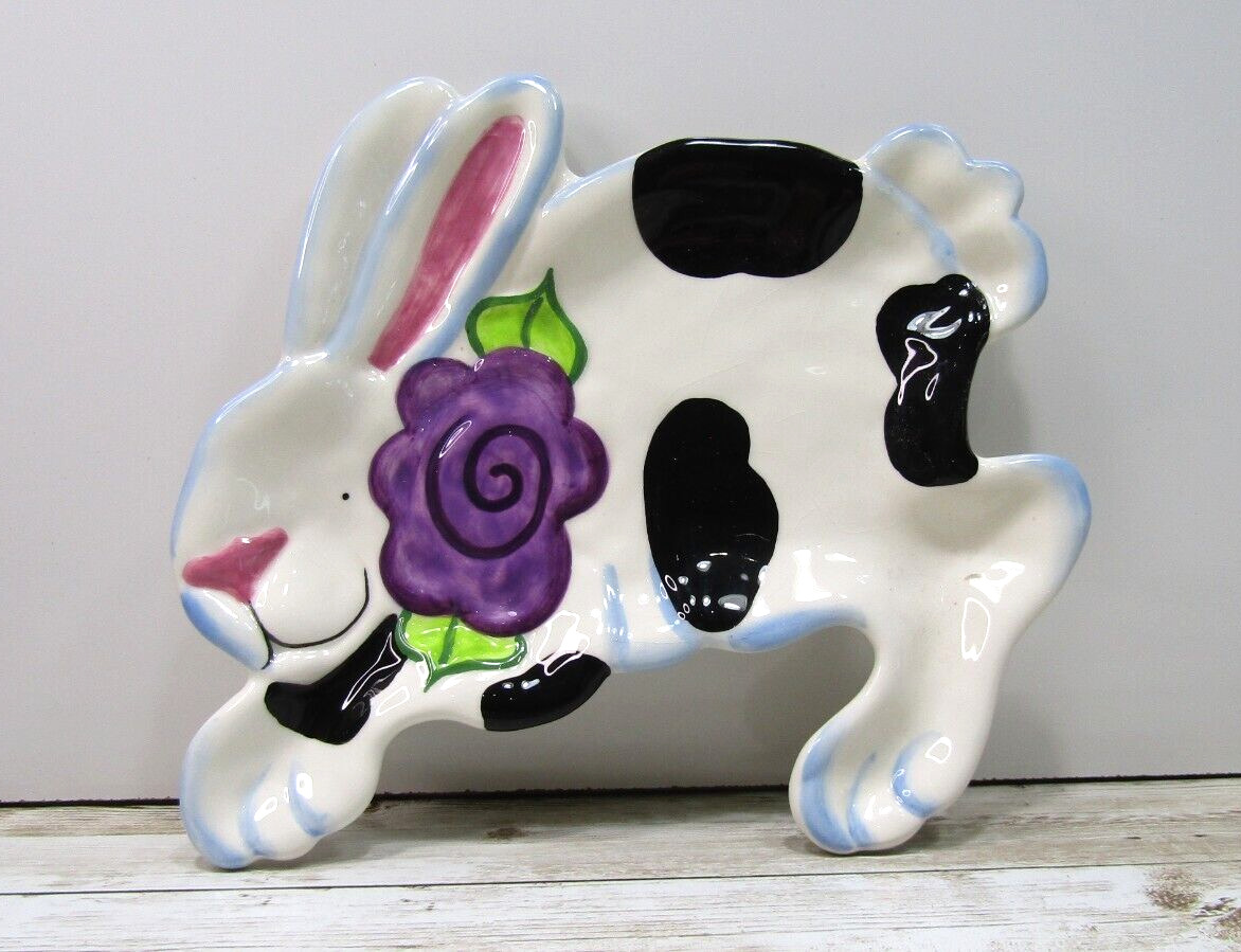 BECCA Ceramic Bunny Plate Running Easter rabbit Easter Buffet