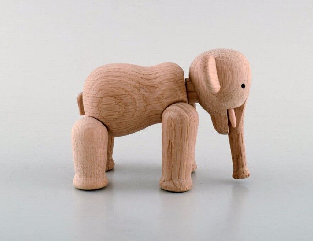 Kay Bojesen, Denmark. Elephant in oak. Danish design, 20th/21st century.