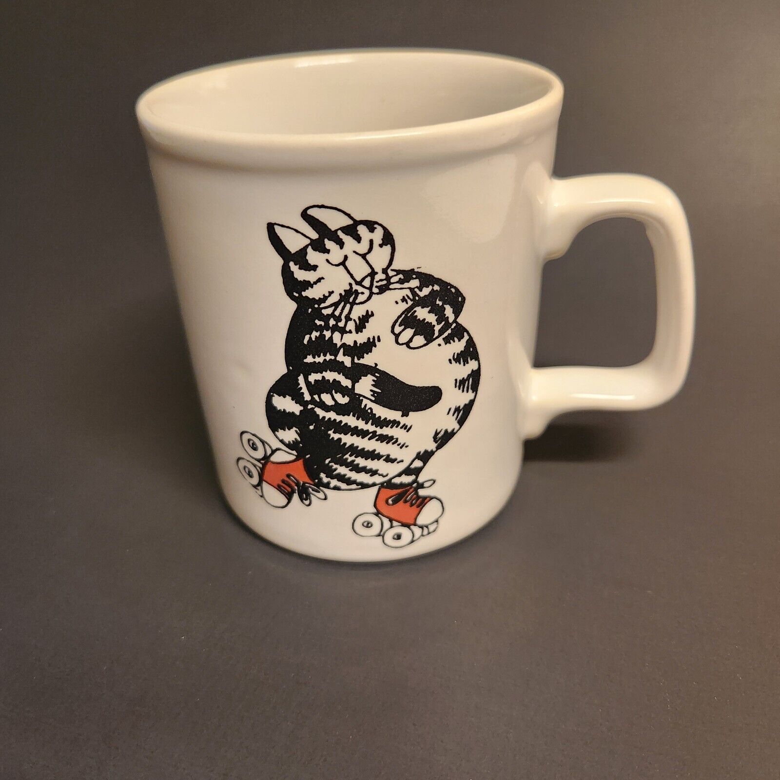 Vintage B Kliban Cat On Red Rollerskates Coffee Cup By Kiln Craft Made In UK