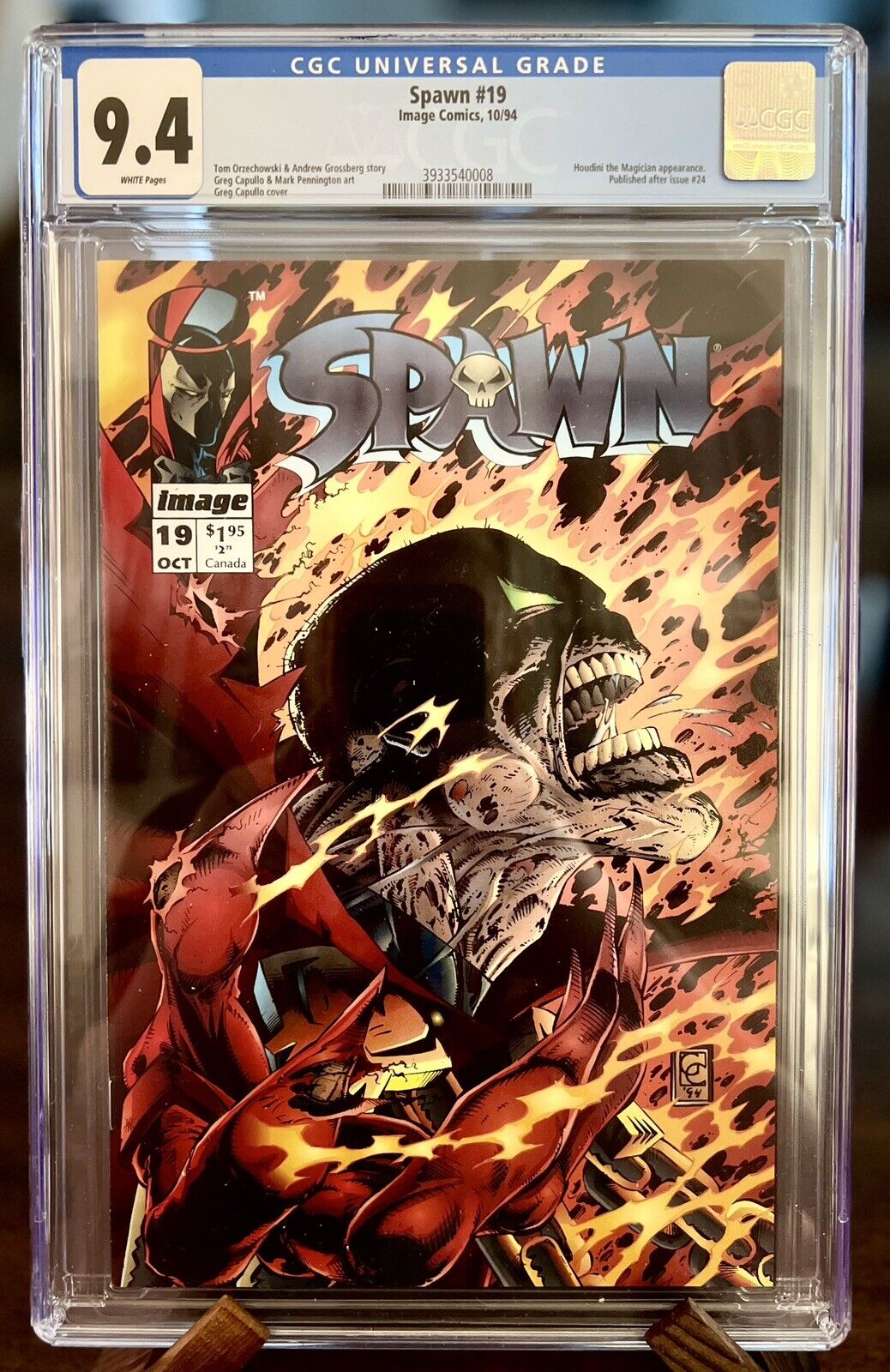 Spawn # 19 - CGC 9.4 with White Pages - Houdini App - Published after issue #24