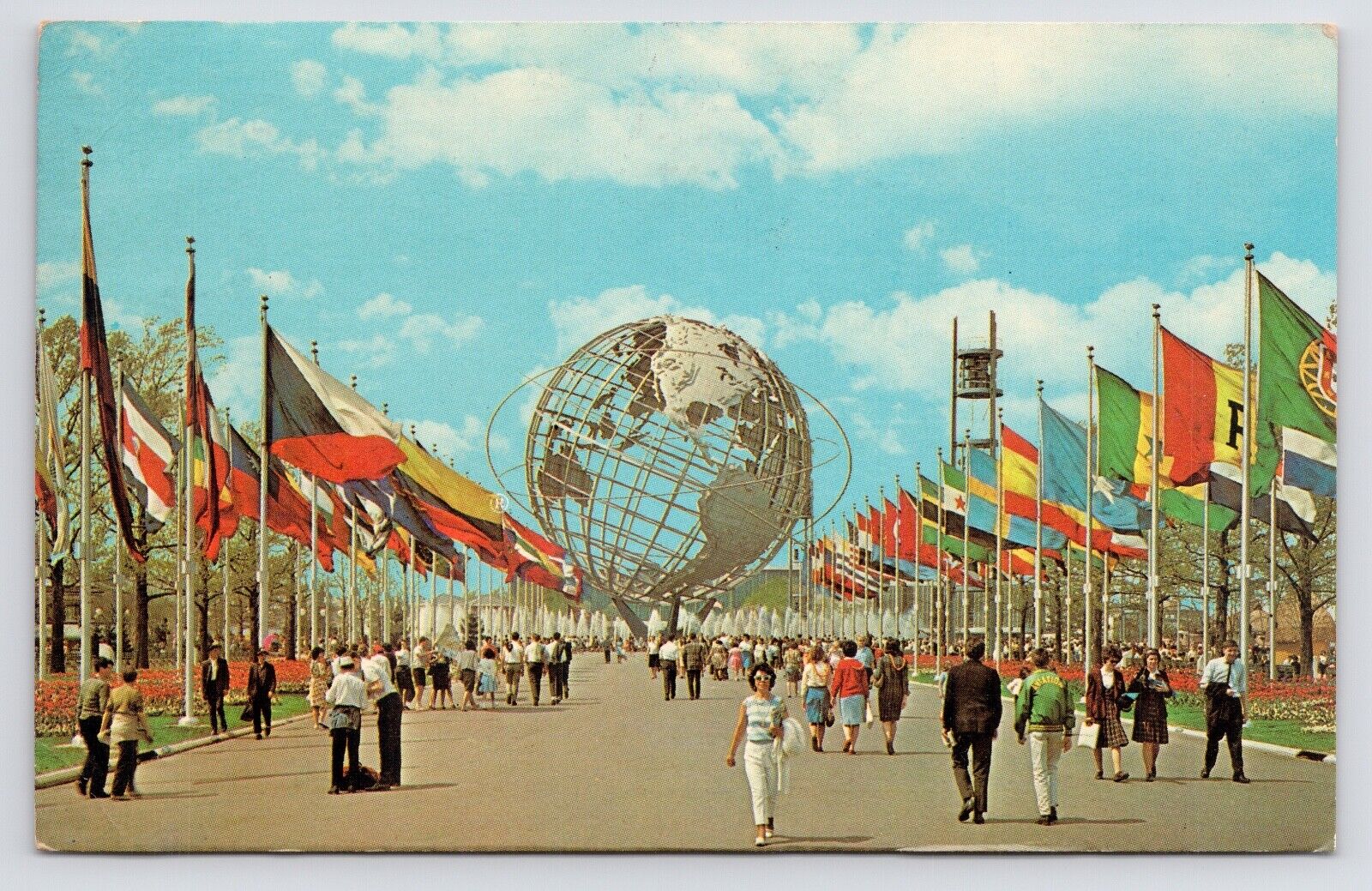 1964~New York Worlds Fair~NYC~Unisphere~Court of Nations~Park~Flags~VTG Postcard