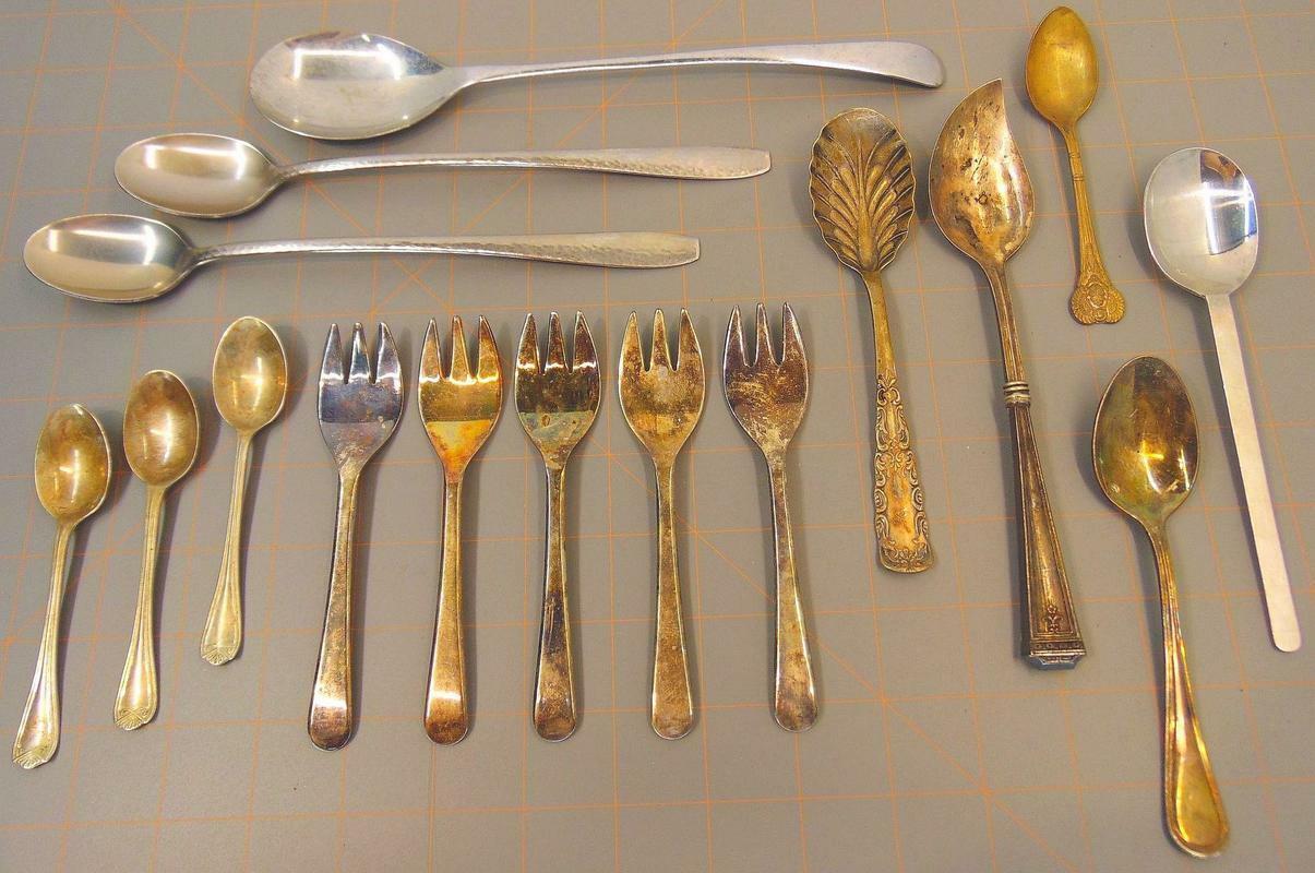 Vintage Silverware Unusual MIxed Lot Estate Utensils Odd Spoons forks GA