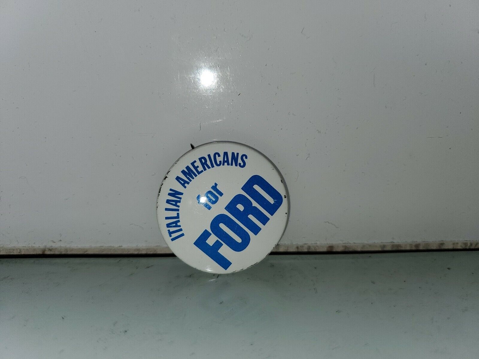 1976 Gerald Ford Language button Italian Americans 1 1/2\