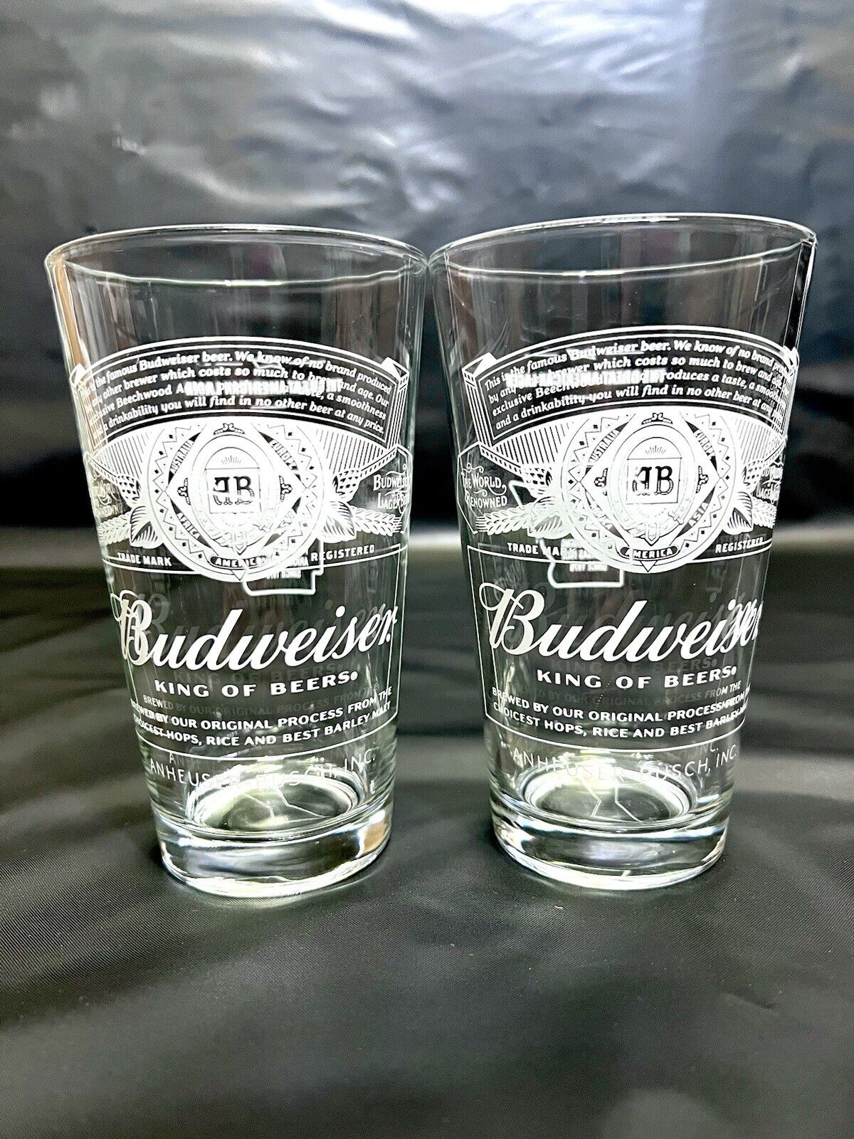 Budweiser American Lager Beer Pint 16oz Etched Glass - Set of 2
