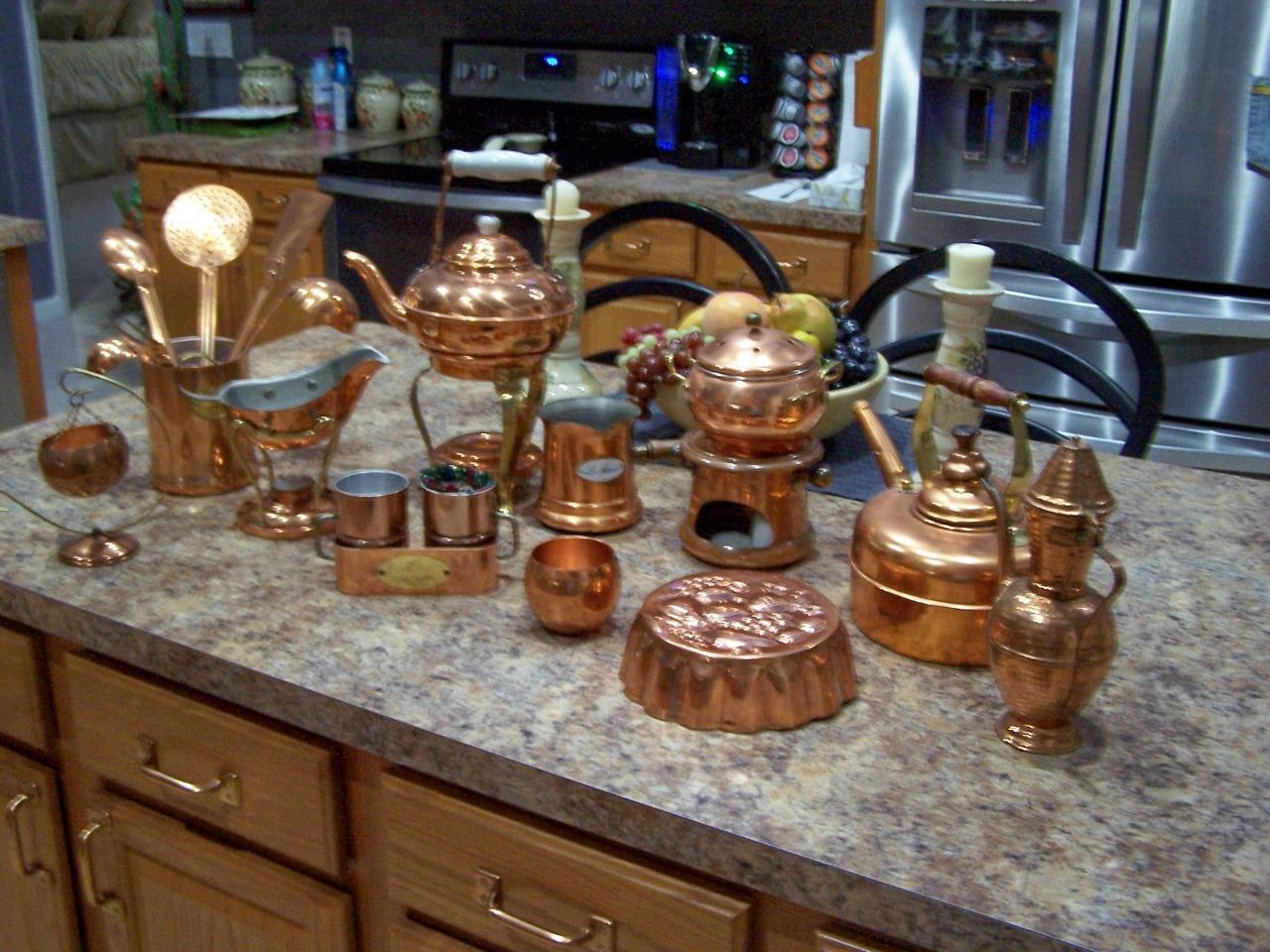 22 Vintage Decorative Copper Kitchen ware tea pots gravy bowl Fondue Pot Utensil