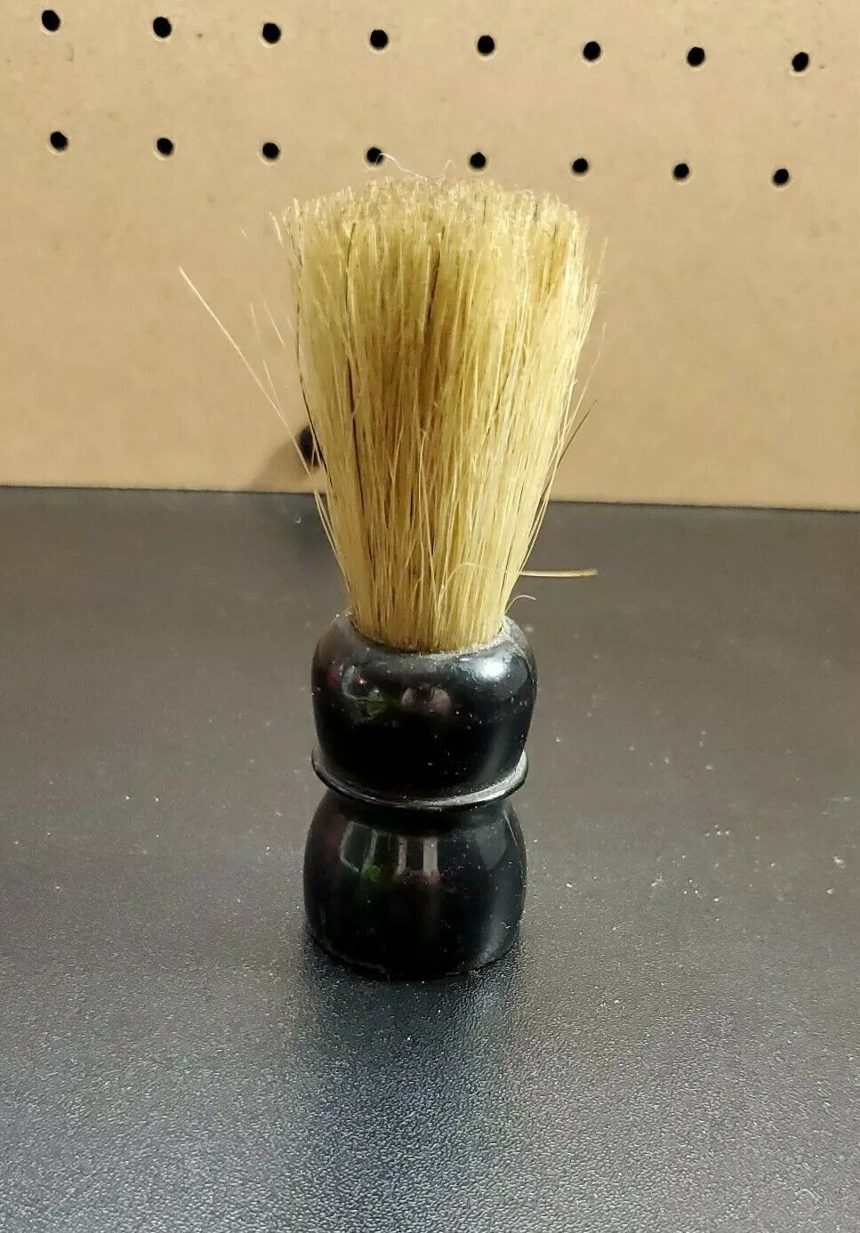 pre-owned Made Rite shaving brush 