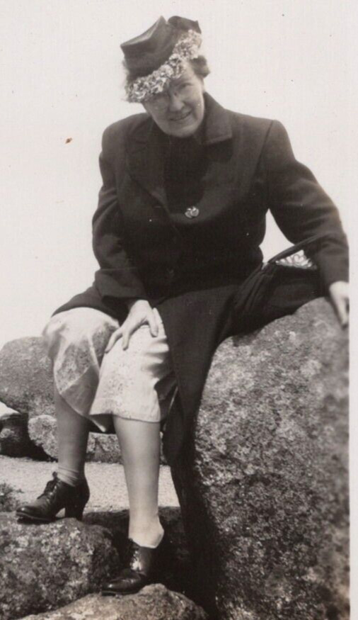 4V Photograph Portrait Cute Old Woman Overcoat Rocks 1940\'s 
