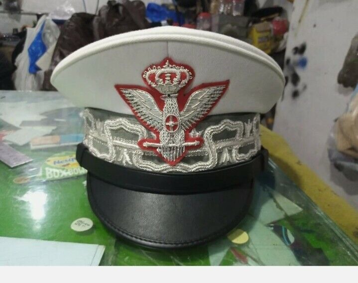 WW2 ITALIAN FASCIST GENERALS PEAKED CAP, SUMMER TYPE WITH WHITE TOP AND GREEN/GR