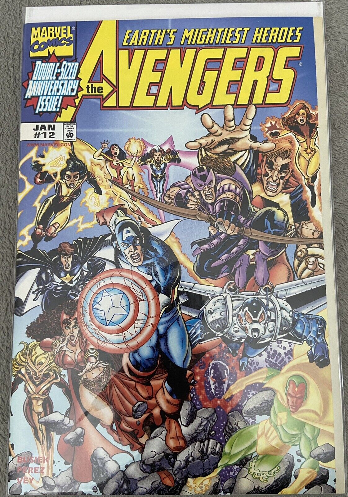 THE AVENGERS #12 DYNAMIC FORCES GEORGE PEREZ VARIANT w/ CoA CGC Potential