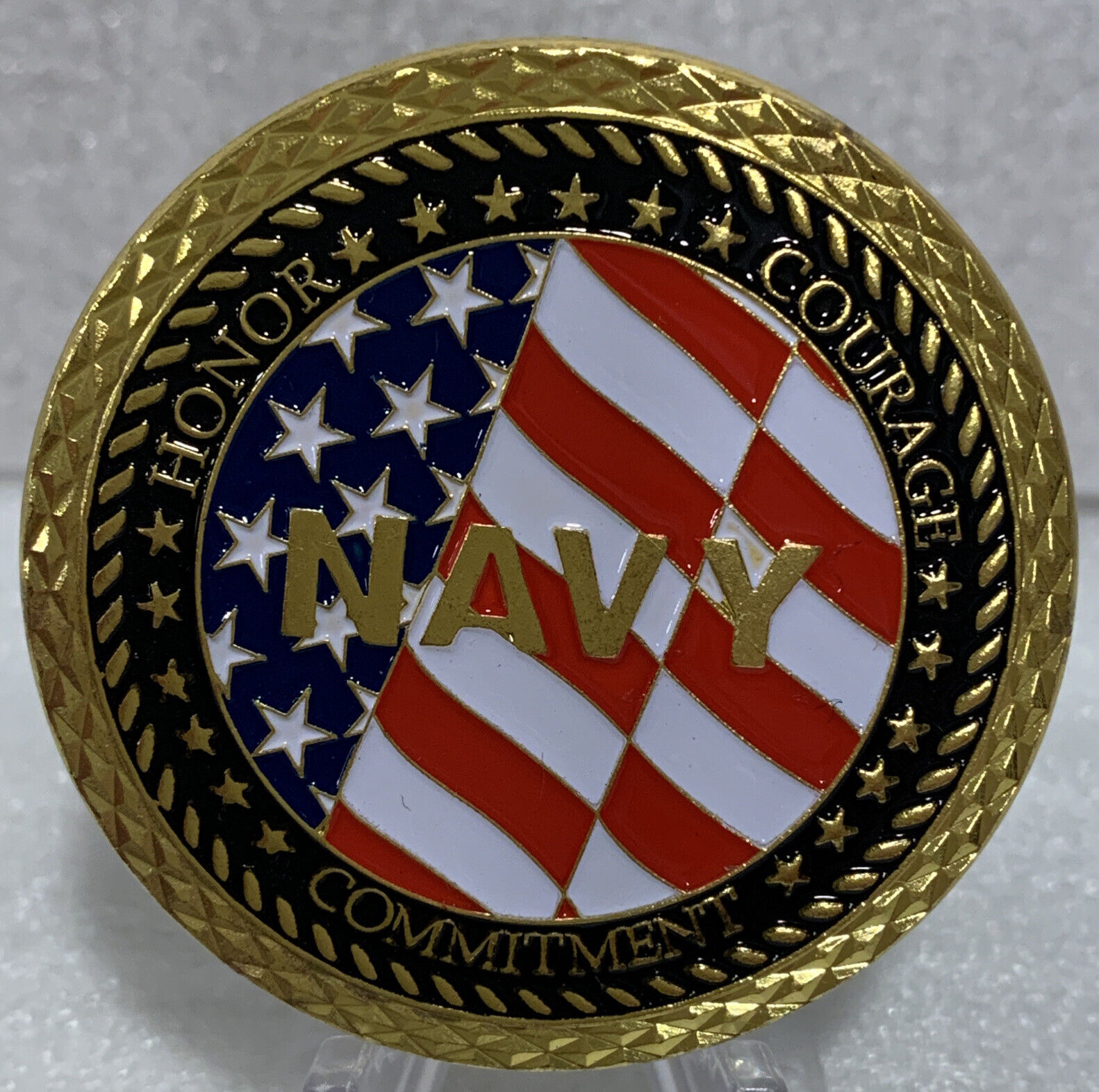 * US Navy Veteran Challenge Coin “Honor Courage And Commitment” Comes In Cap