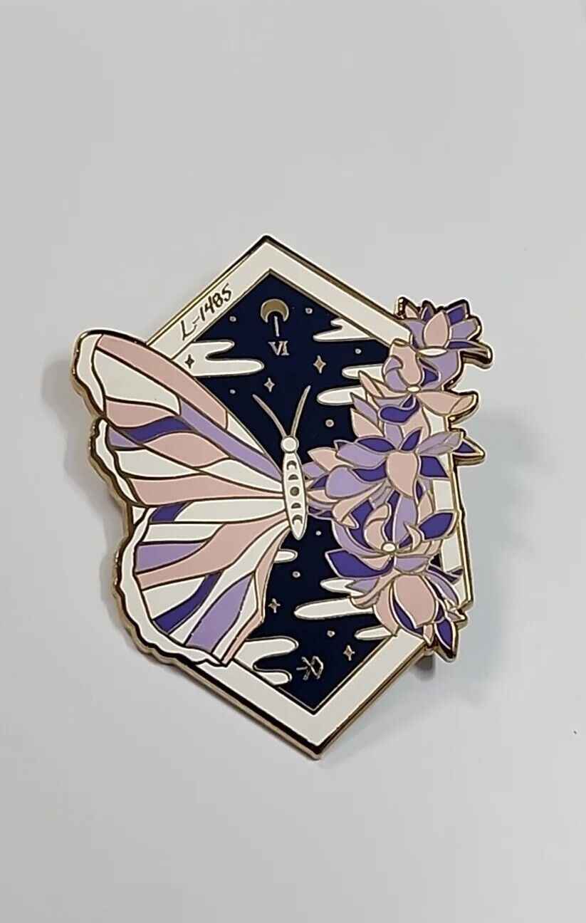 EXO Don't Go Anniversary Enamel Pin Purple & Pink Butterfly Cytaoplasm L-1485