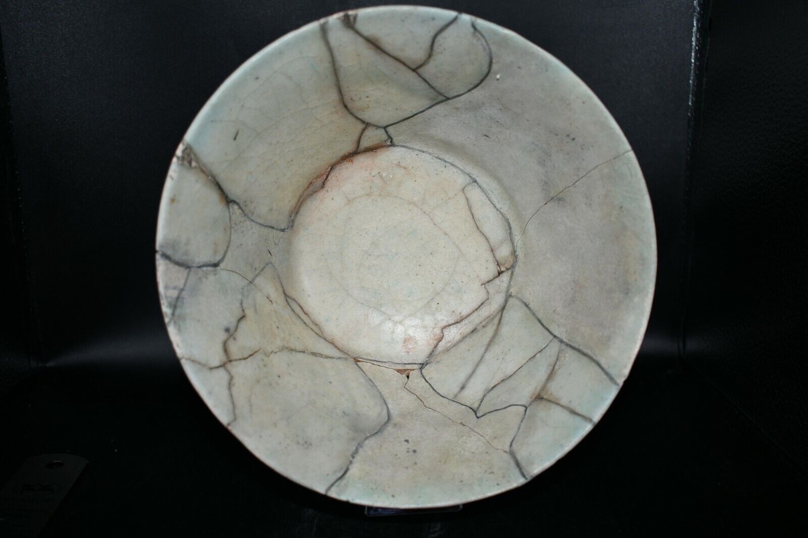 An Genuine Ancient Early Islamic Earthenware Ceramic Bowl Circa 7th Century 