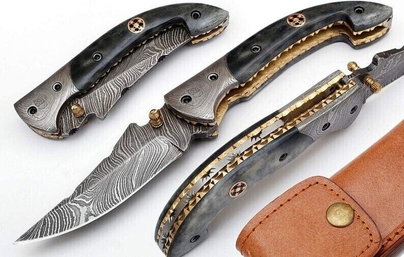 Handmade Damascus Folding Pocket Knife - Precision Craftsmanship