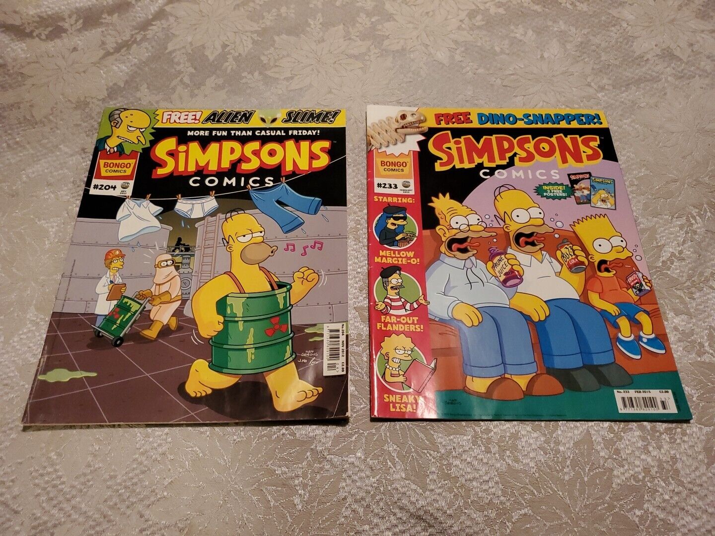 Simpsons Comics #204 (2012) & #233 (2015)